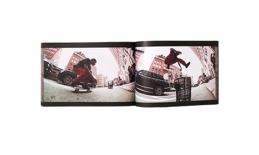 "Play Dead" Book "FW22 - Multi" SU26930
